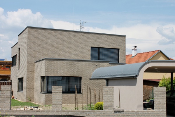 Brno (CZ) - Grijs zz HV EF